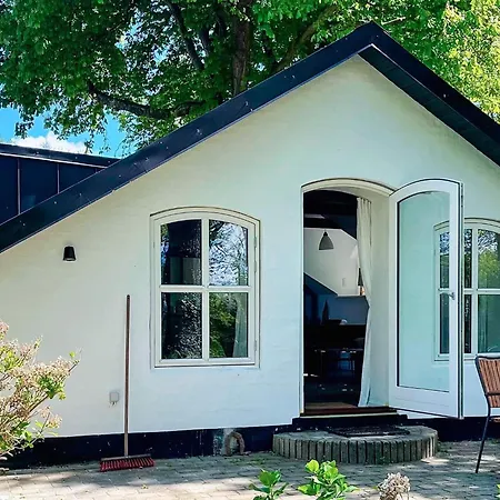 Holiday home Three-bedroom In Bording 4