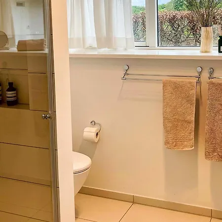 Three-bedroom In Bording 4 Holiday home